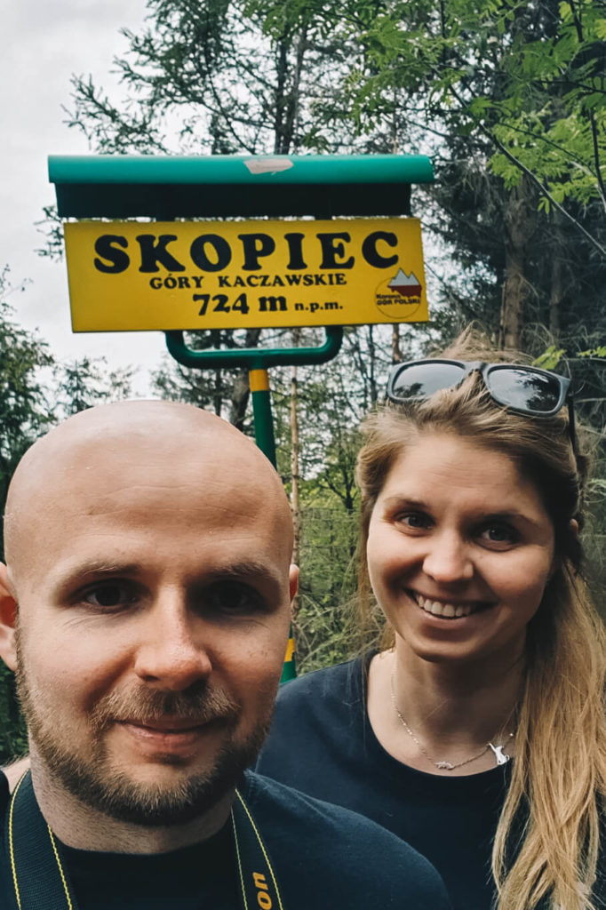Para na szczycie Skopca Góry Kaczawskie.