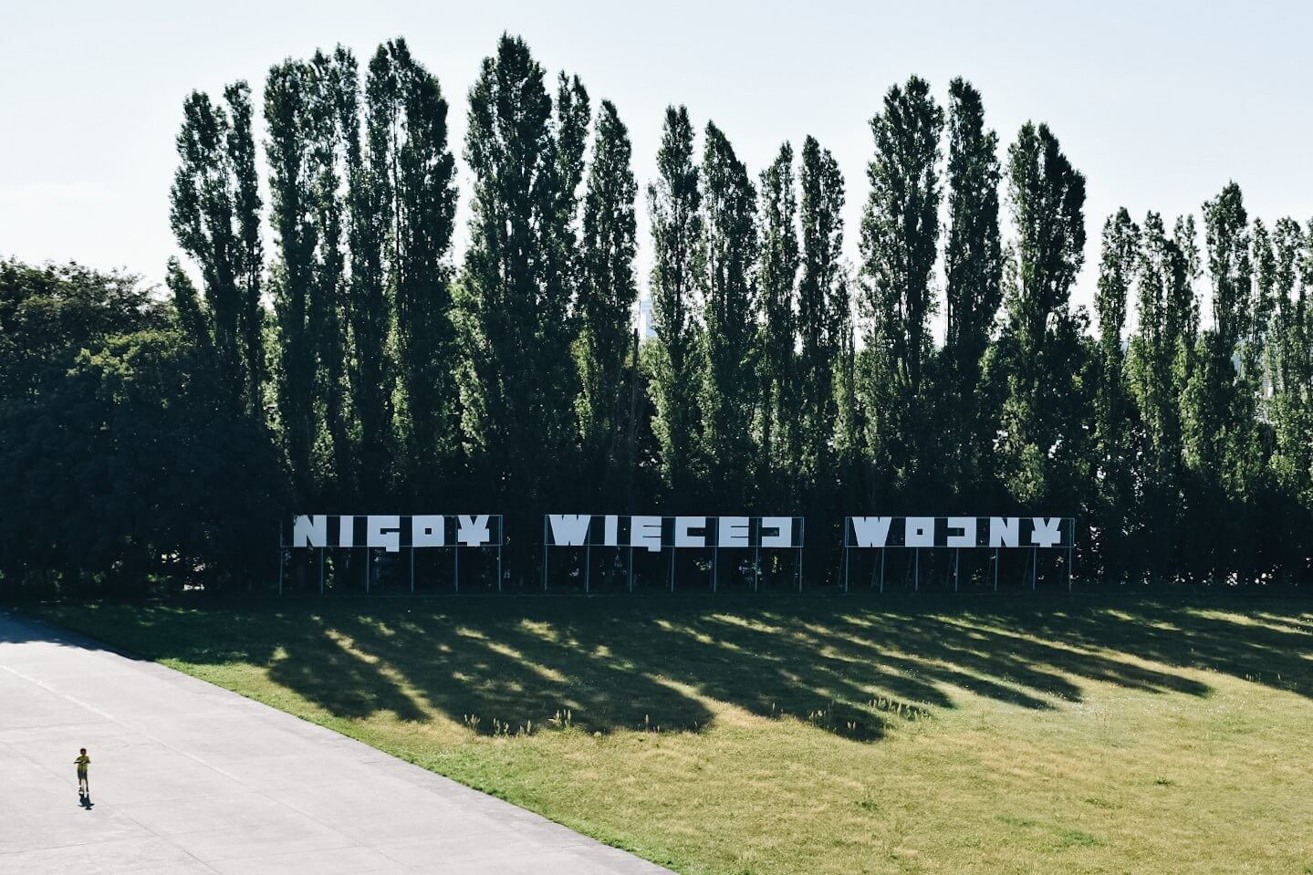 Pomnik Nigdy Więcej Wojny na westerplatte.