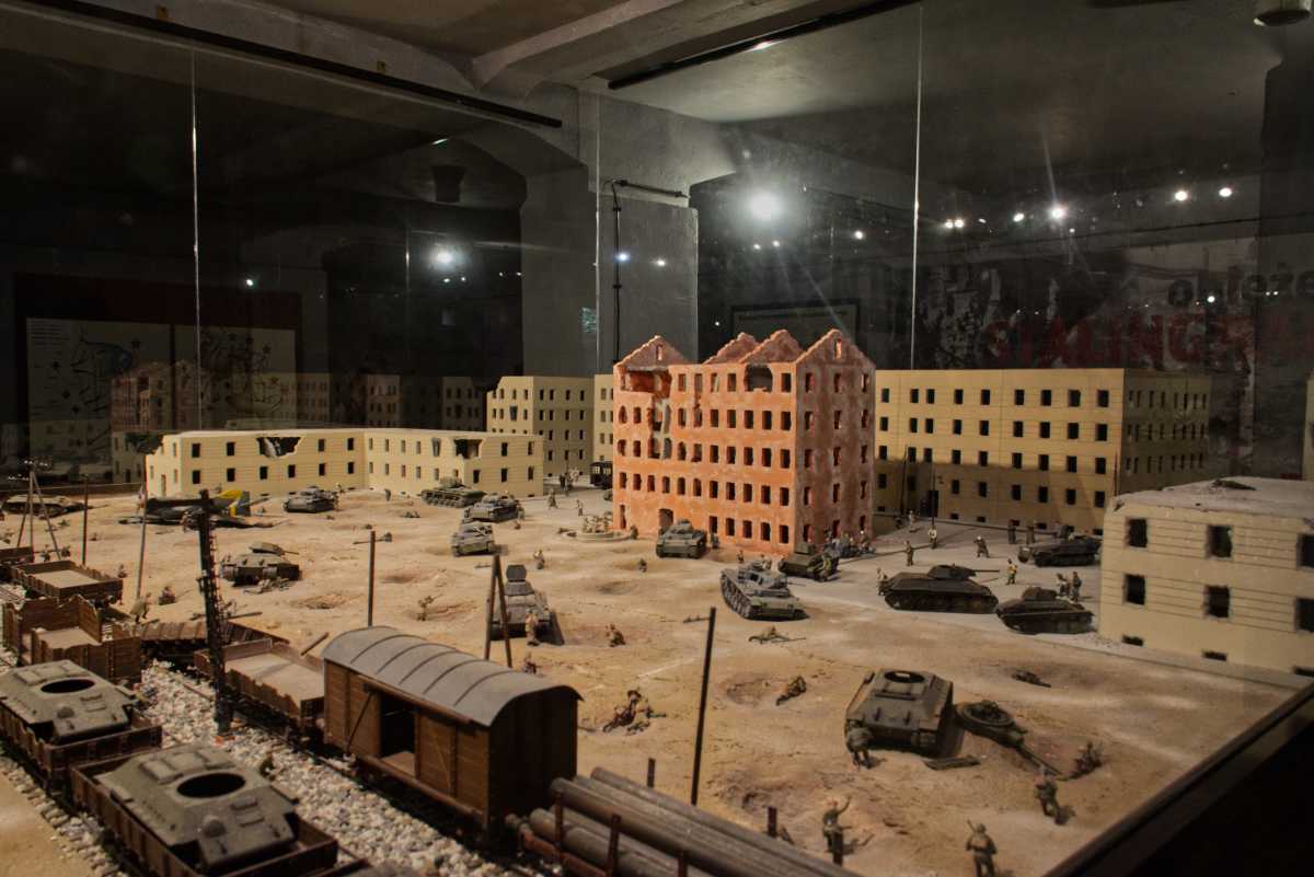 Rekonstrukcja bitwy w muzeum w Mamerkach.