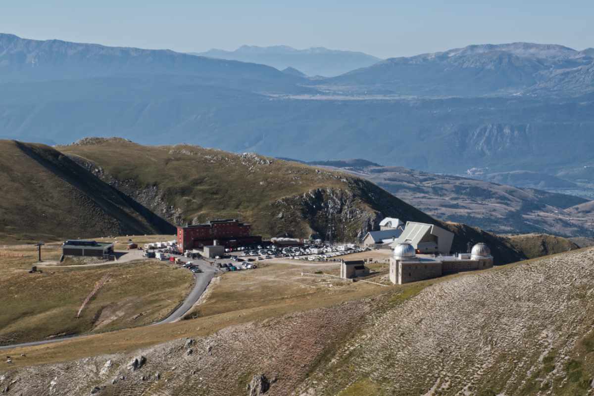 Campo Imperatore widziane z górskiego szlaku.