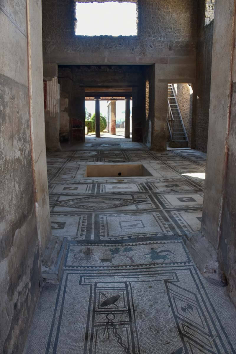 Pompeje starożytne ruiny.