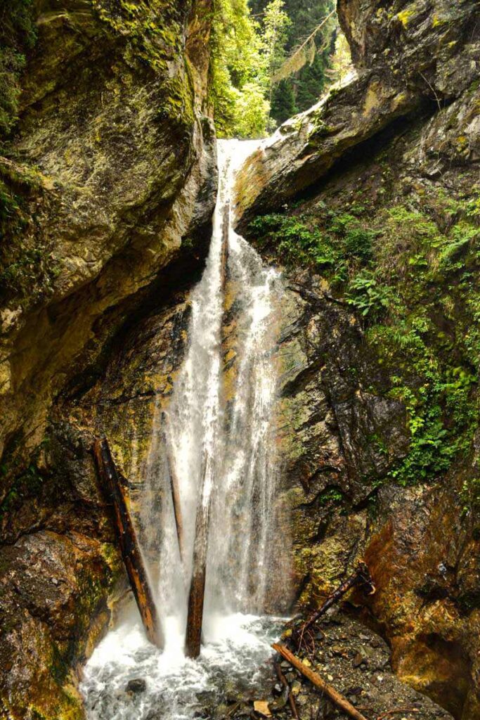 Wąwóz Raggaschlucht.