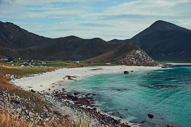 Lofoty, plaża Haukland.