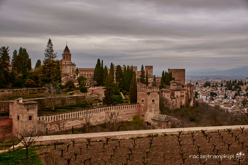 Alhambra w Grenadzie