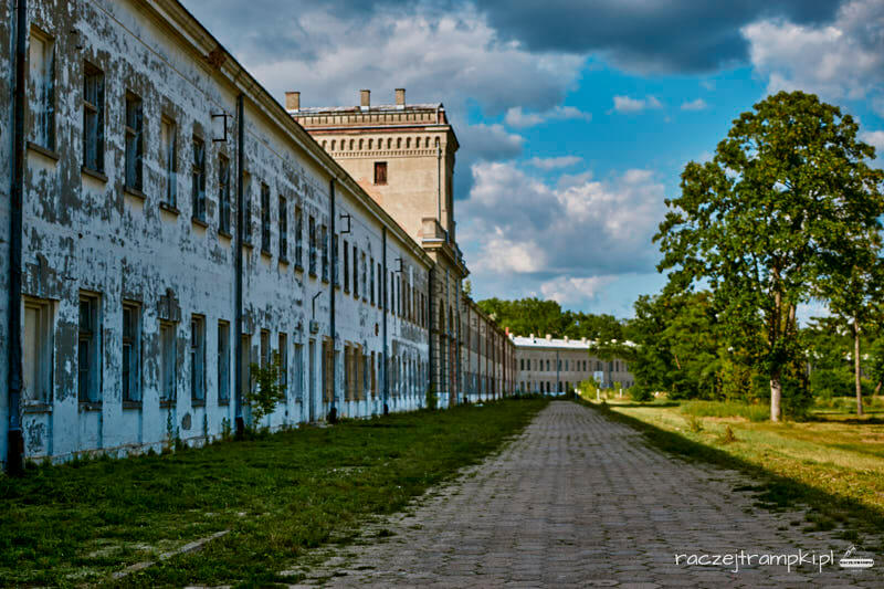 koszary twierdzy modlin