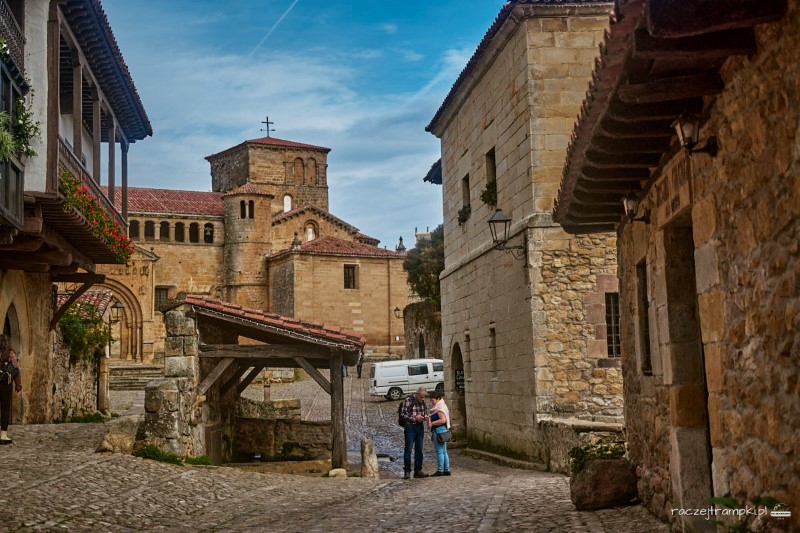 santillana del mar jedno z najpiękniejszych miasteczek w kantabrii