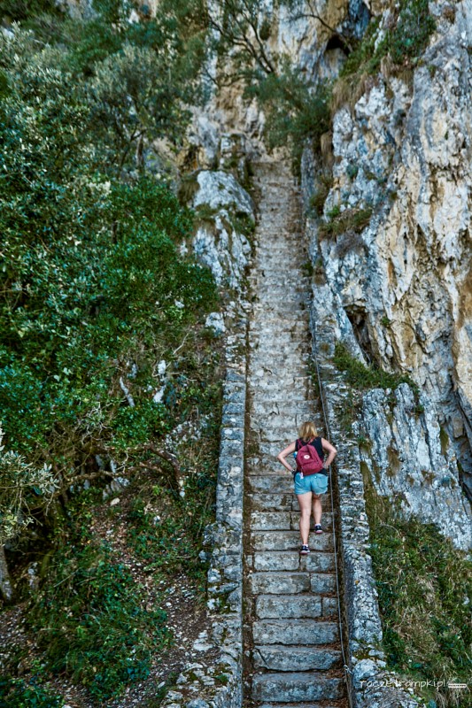 trekking na kantabria-faro-del-caballo
