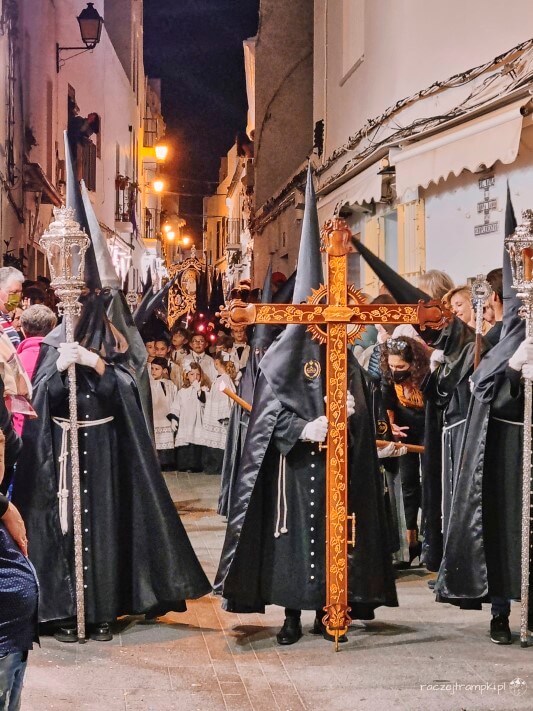 wielkanoc w hiszpanii procesja